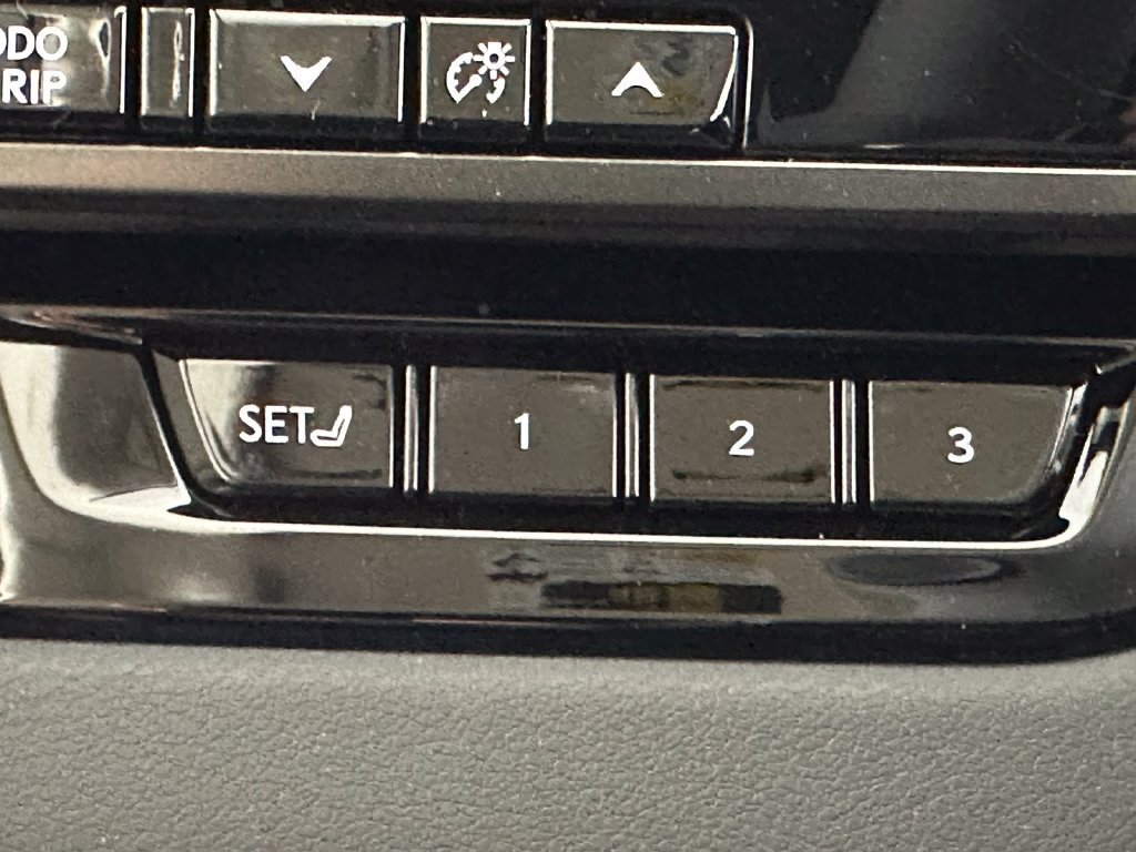 New 2026 Lexus RX 350 w/ Convenience Package AWD/4WD image 39