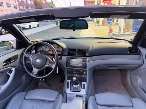 Used 2006 BMW M3 Convertible image 18