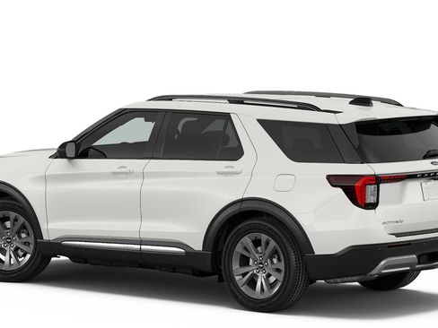 New 2026 Ford Explorer Active image 2