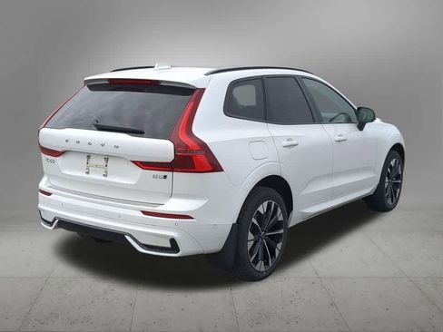 New 2026 Volvo XC60 B5 Plus w/ Climate Package AWD/4WD image 6