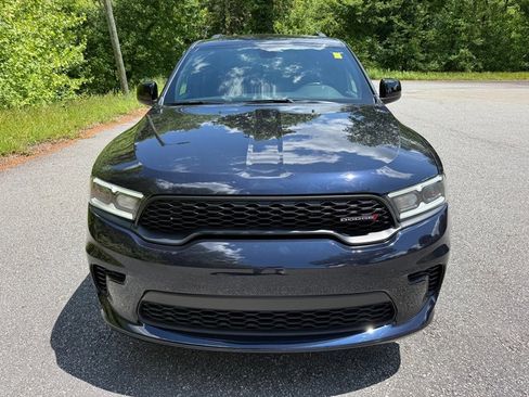 Used 2025 Dodge Durango GT w/ Blacktop Package AWD/4WD image 3
