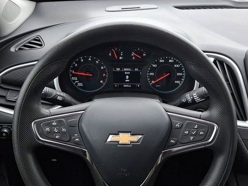Certified 2024 Chevrolet Malibu LT image 19