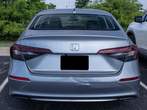 Used 2025 Honda Civic LX image 5
