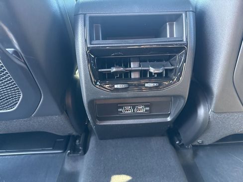 New 2026 Jeep Grand Cherokee Laredo AWD/4WD image 21