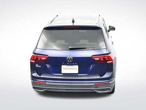 Used 2022 Volkswagen Tiguan SE image 27