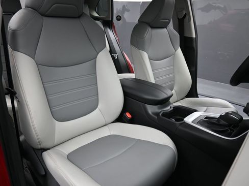 Used 2024 Toyota RAV4 XLE Premium w/ Weather Package image 20