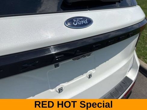 Used 2025 Ford Explorer ST-Line w/ ST-Line Street Pack AWD/4WD image 50
