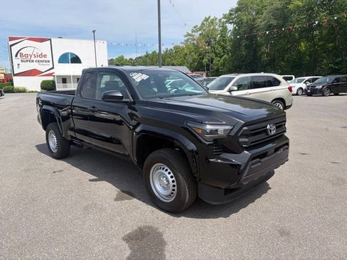 Used 2024 Toyota Tacoma SR RWD image 22