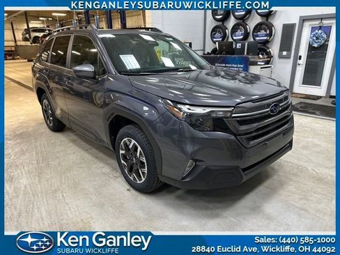 Used 2026 Subaru Forester Premium image 4