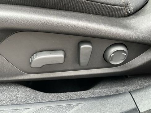 New 2026 Subaru Outback Limited image 16