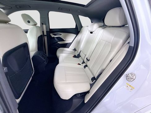Certified 2025 Audi Q5 Premium AWD/4WD image 21