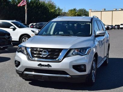 Used 2019 Nissan Pathfinder SL