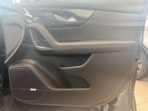 Used 2021 Chevrolet Blazer RS w/ Enhanced Convenience Package image 11