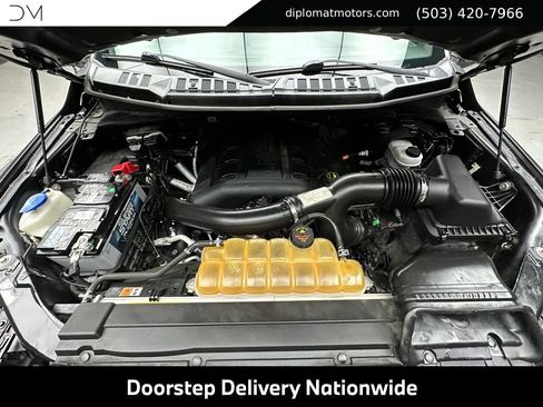 Used 2016 Ford F150 Platinum w/ Equipment Group 701A Luxury AWD/4WD image 49