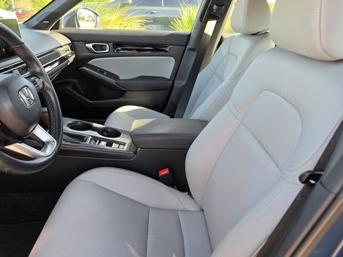 Used 2025 Honda Civic Sport Touring image 15