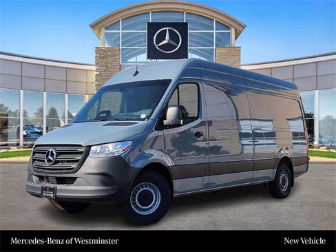 New 2025 Mercedes-Benz Sprinter 2500 image 1