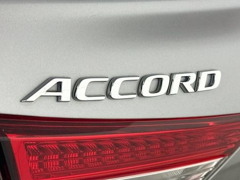 Used 2022 Honda Accord EX-L image 29