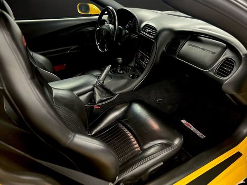 Used 2003 Chevrolet Corvette Z06 w/ Memory Package, 3 Drivers image 21