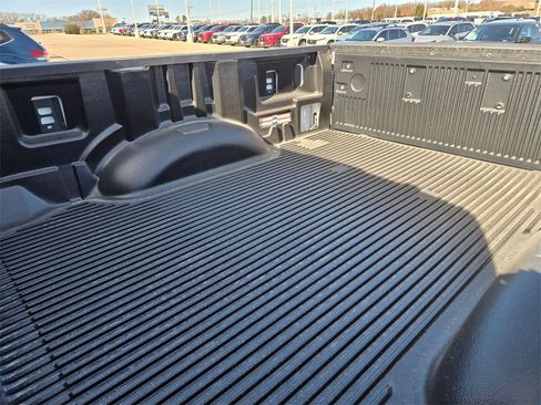 Used 2024 Ford F250 XLT w/ FX4 Off-Road Package image 21