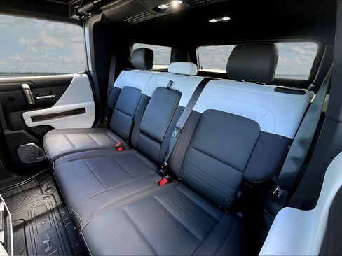 Used 2025 GMC Hummer EV 3X AWD/4WD image 22