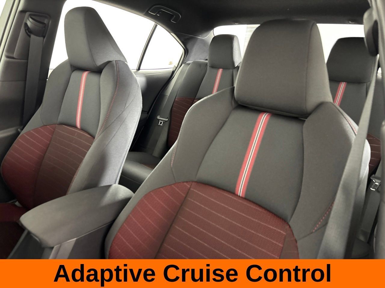 Used 2026 Toyota Corolla SE FWD image 11