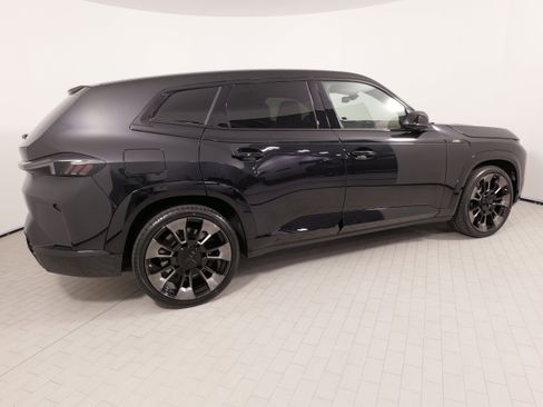 Used 2023 BMW XM w/ M Driver's Package AWD/4WD image 11