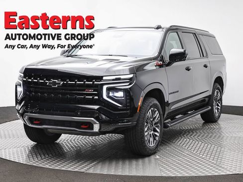 Used 2025 Chevrolet Suburban Z71 AWD/4WD image 1