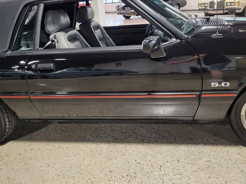 Used 1989 Ford Mustang LX RWD image 39