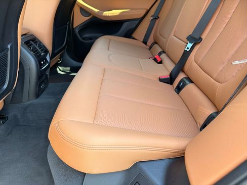 Used 2024 BMW X3 sDrive30i w/ M Sport Package RWD image 31
