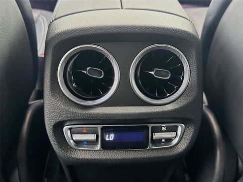 Used 2024 Mercedes-Benz G 550 image 26