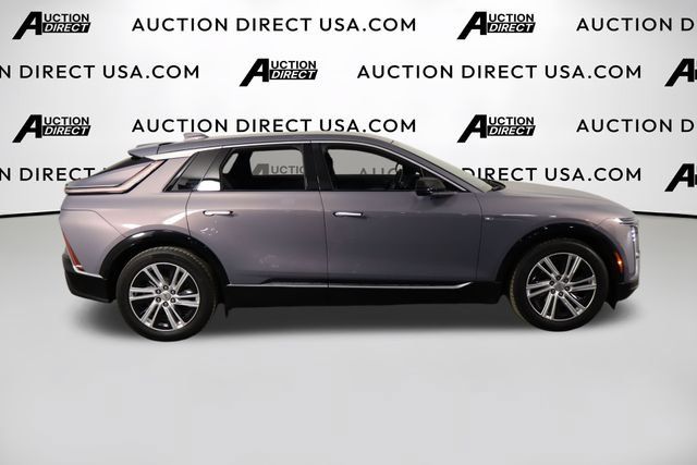 Used 2024 Cadillac Lyriq Tech AWD/4WD image 45
