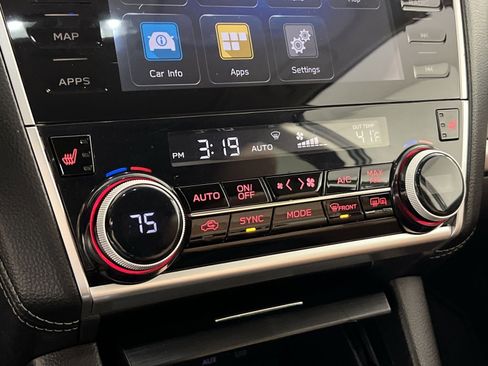 Used 2018 Subaru Outback 2.5i Touring image 21