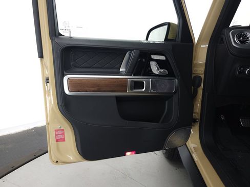Certified 2025 Mercedes-Benz G 550 w/ Seat Comfort Package image 5