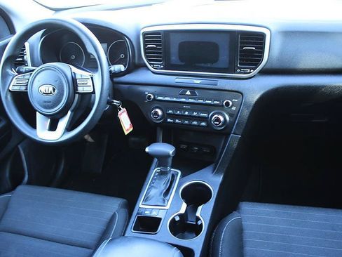 Used 2020 Kia Sportage LX w/ LX Popular Package FWD image 16