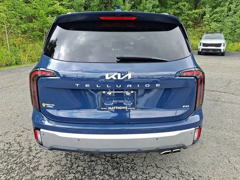 Used 2024 Kia Telluride EX AWD/4WD image 4