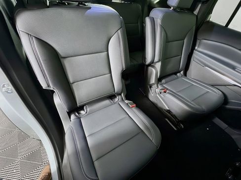 New 2026 Chevrolet Traverse LT w/ LPO, Floor Liner Package image 28