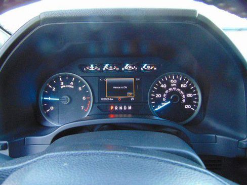 Used 2018 Ford F150 XLT w/ Equipment Group 302A Luxury image 19