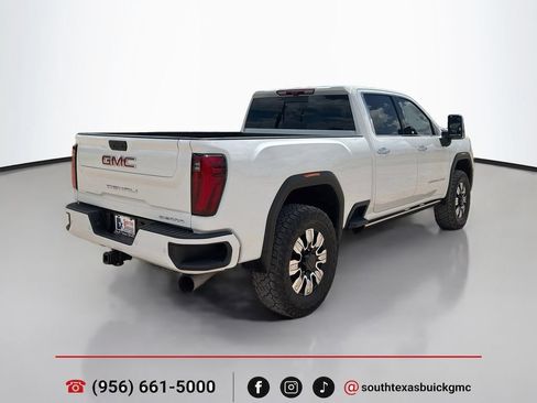 Used 2026 GMC Sierra 2500 Denali w/ Denali Reserve Package AWD/4WD image 8
