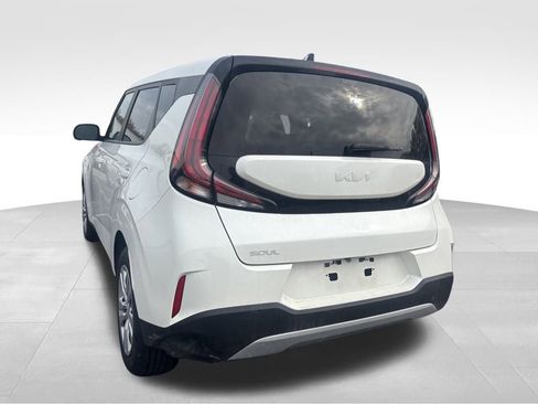 Certified 2023 Kia Soul LX image 19