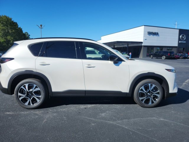 New 2026 MAZDA CX-5 Preferred AWD/4WD image 1