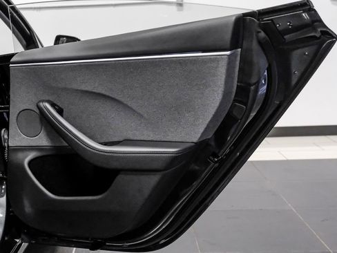 Used 2024 Tesla Model 3 Long Range RWD image 46