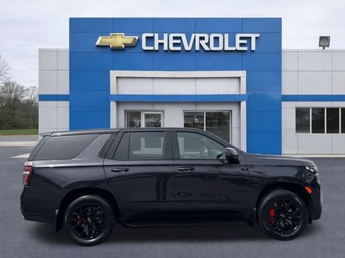 Used 2023 Chevrolet Tahoe RST w/ RST Performance Edition AWD/4WD image 7