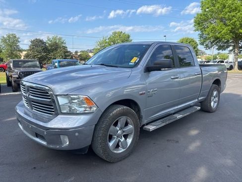 Used 2019 RAM 1500 Big Horn image 3