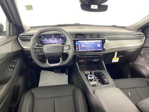 New 2026 Jeep Cherokee Limited image 17