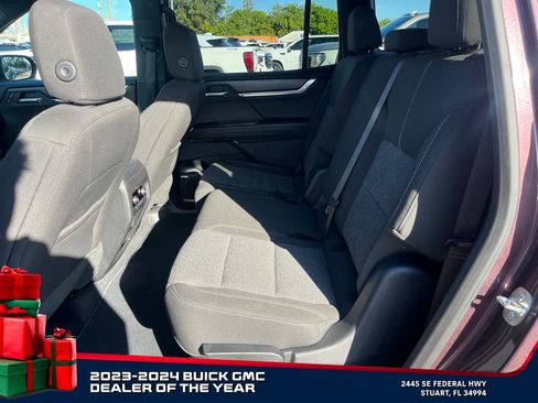 Certified 2025 GMC Acadia Elevation image 11