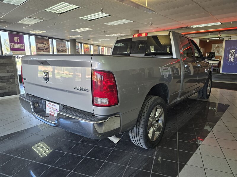 Used 2020 RAM 1500 Classic SLT AWD/4WD image 4