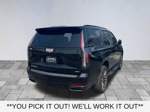 Used 2024 Cadillac Escalade Sport AWD/4WD image 7