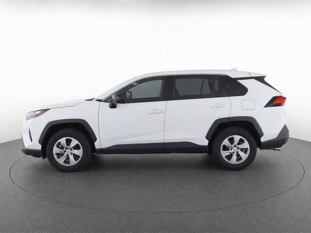 Used 2023 Toyota RAV4 LE FWD image 4