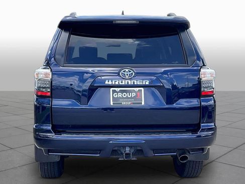 Used 2024 Toyota 4Runner TRD Sport AWD/4WD image 5