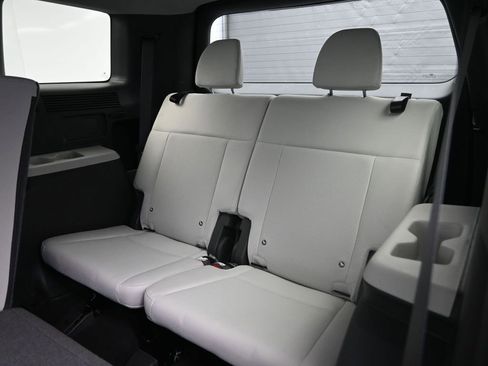 New 2026 Hyundai Santa Fe SE image 25